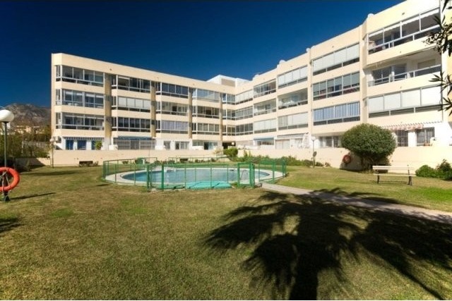 2 Bed Apartment for sale in Torremolinos