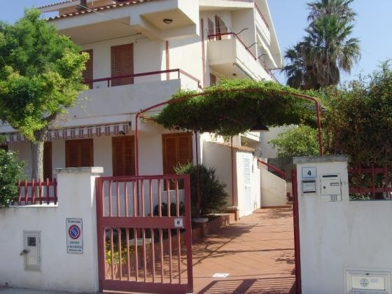 Beach Apartment Pisana