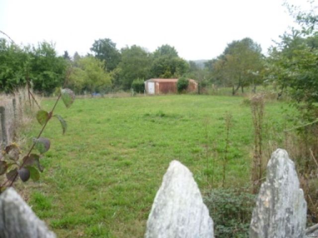 EC0431al Village House in good order.. - 2