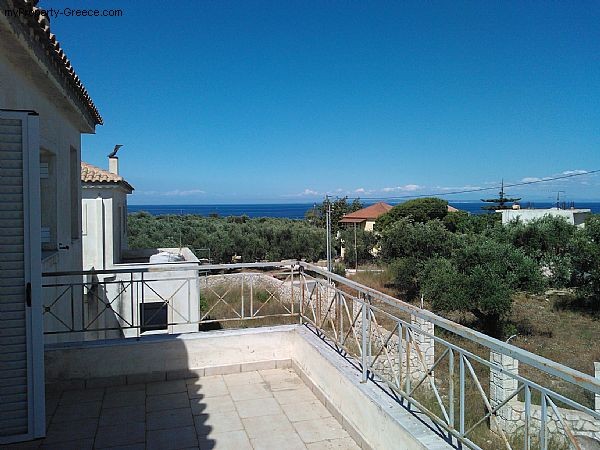 Unfinished Detached Villa in Tragaki..