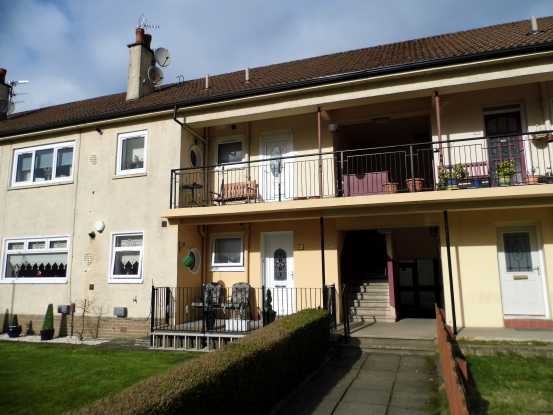 2 bedroom, Flat house for sale