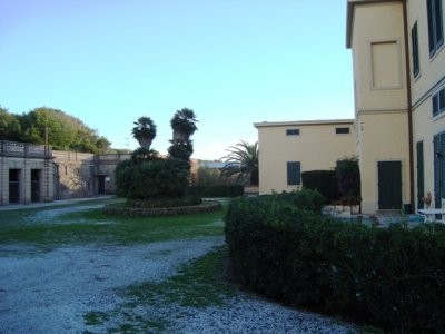 Apartment In Villa Next To The Beach - 2