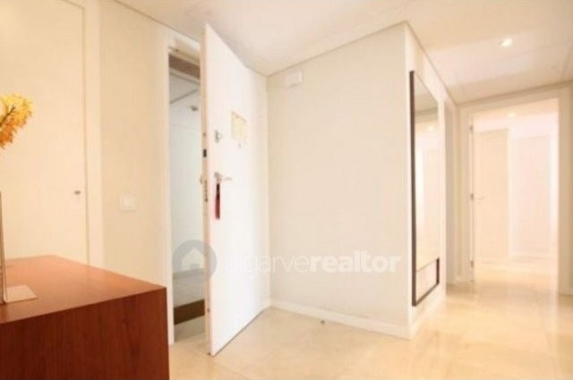 Apartment In Vilamoura - 2