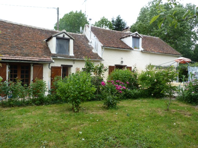 Maison De Campagne A Vendre Proche..