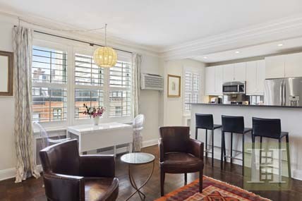 2 bedroom Apartment For Sale: 10 MONROE.. - 2