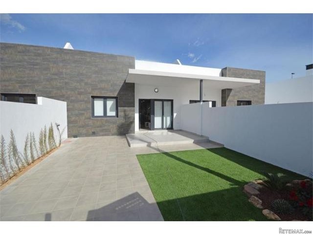 3 bedroom Villa For Sale: Villa, Phase..