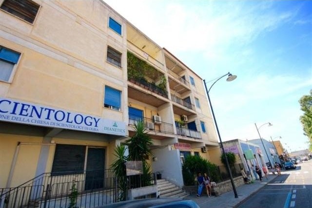 3 Bedrooms - Apartment - For Sale - 2