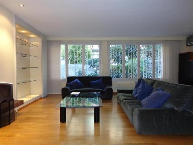 4 bedroom Terraced House For Sale:..