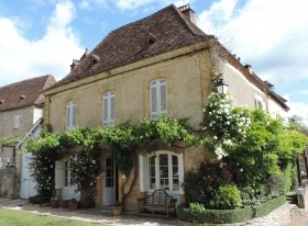 Exquisite 17th Century Village House..