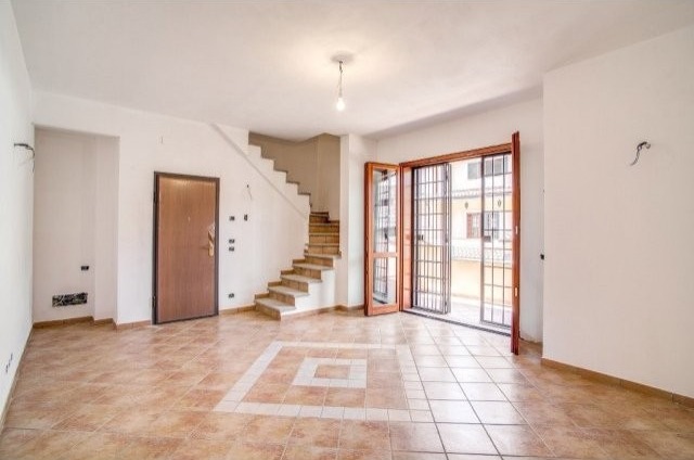- Townhouse - For Sale - 2