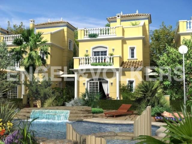 BEAUTIFUL VILLA WITH LUXURY FINISHES