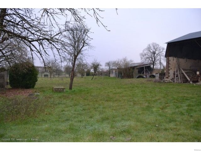 Building plot on 1963m2 - Between..