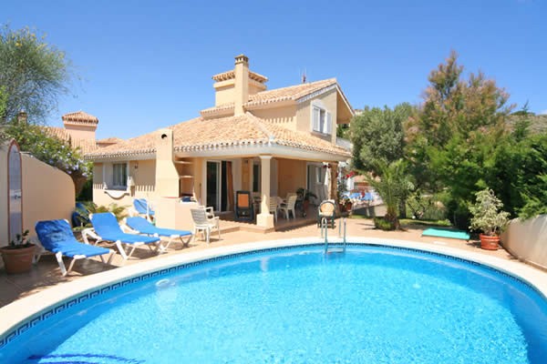 4 bedroom Villa For Sale: La Manga.. - 2