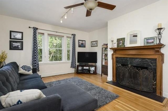 3 bedroom Co-op For Sale: Bronxville.. - 2