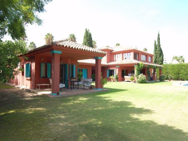 6 bedroom Detached Villa For Sale:.. - 2