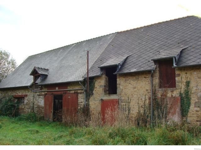 Farmhouse And Barns For Renovation - 2