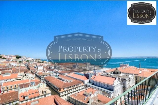 T1 Apartment for Sale in Chiado with..