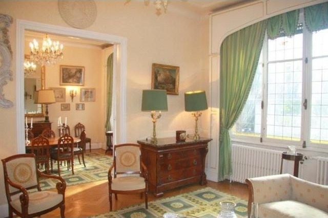 5 bedroom House For Sale: 03200 VICHY