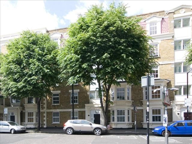 Ainsley Street, E2
