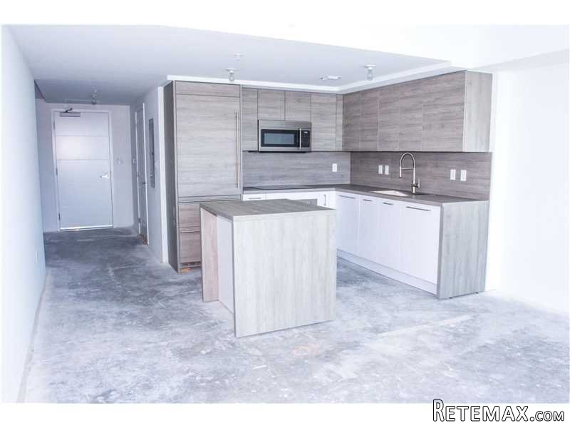 1 bedroom Flat For Sale: 400 Sunny.. - 2