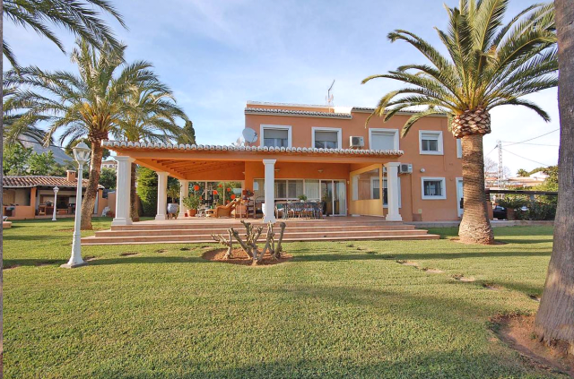 5 Bedroom Villa in Javea