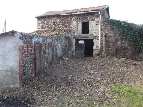 Barn a GENNETON