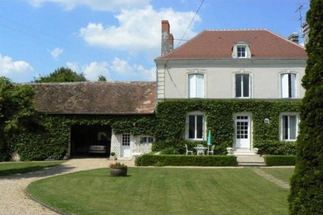 8 bedroom House For Sale: 86100.. - 2