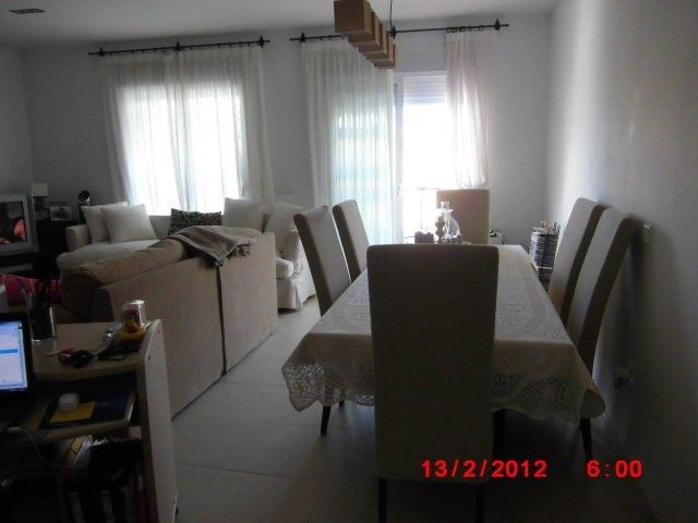 Apartment - This spacious apartment has.. - 2