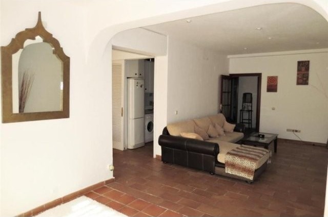 2 Bed Apartment for sale in Marbella - 2
