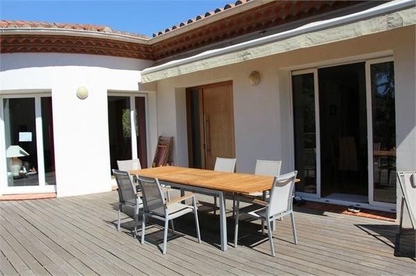Superb Villa With Garden And Pool.. - 2