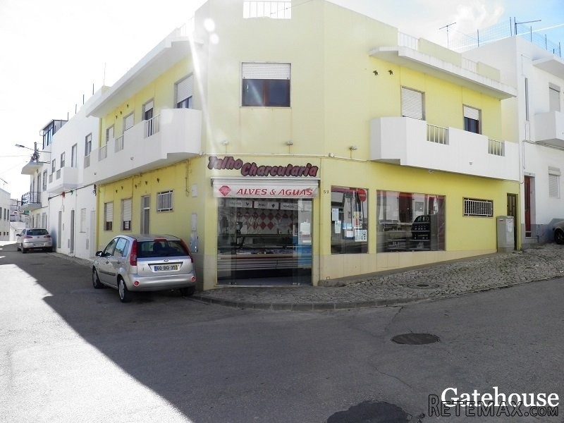 Building With 2 Apartments For Sale In..
