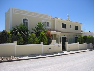 Excellent quality property for large..