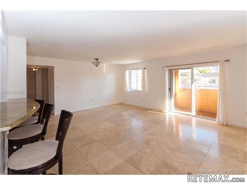 2 bedroom Flat For Sale: 1 Alhambra Cir.. - 2