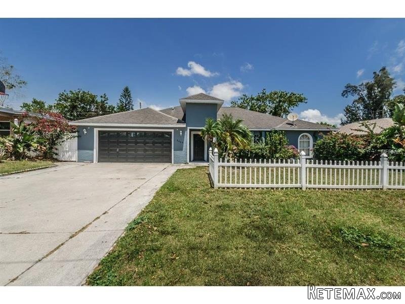 3 bedroom Property For Sale: 2465 10TH..