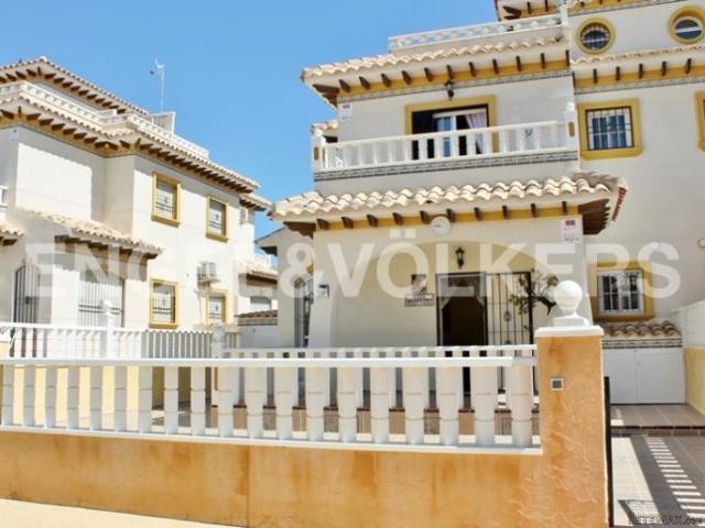 Modern and stylish quad in the best area