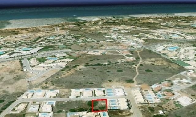 GREAT OPPORTUNITY! Plot close to the..