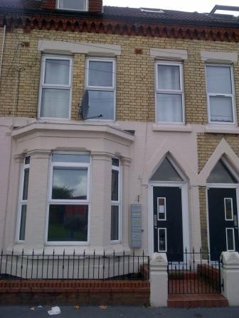 2 bedroom Flat to rent Belmont Road..