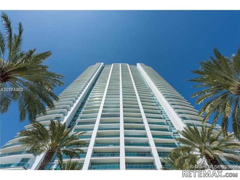 2 bedroom Flat For Sale: 1331 Brickell..