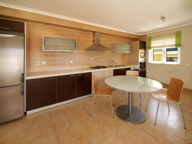 TWO BED APARTMENTS ON LUXURY COMDOMINIUM - 2