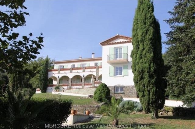 5 bedroom Villa For Sale: 66400 CERET - 2