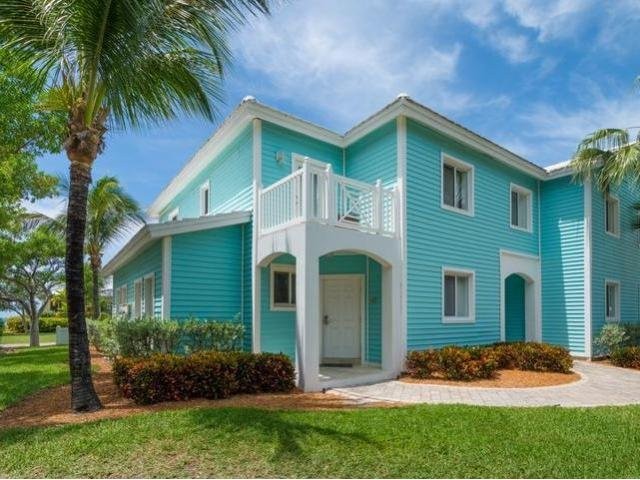 Apartment/townhouse - Unit #12211 is a..