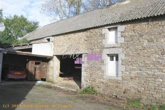 Large Stone Build Barn With Hangar Riec..