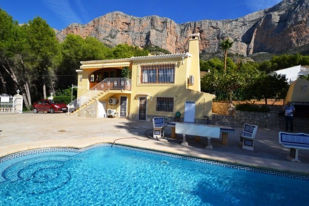 Nice 4 Bedroom Villa Montgo Javea*