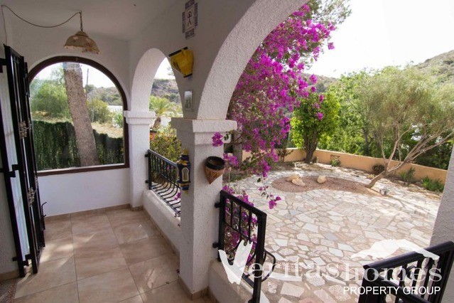 Ref: 1634 - Apartment for Sale in..