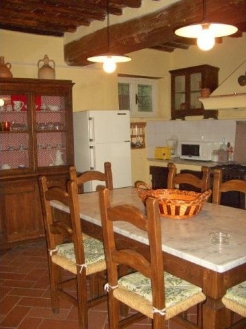 Country/farmhouse - For Sale - West of..