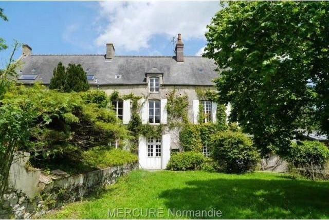 5 bedroom House For Sale: 14330 BAYEUX