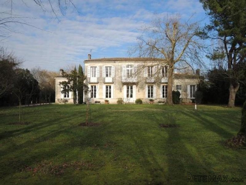 3 bedroom House For Sale: 33000 BORDEAUX - 2