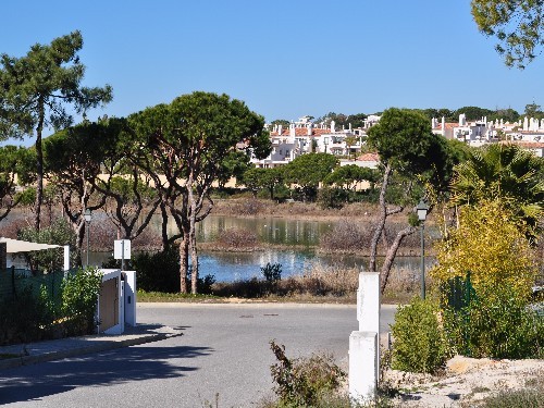 Lovely plot on the Ocean Club in Vale..