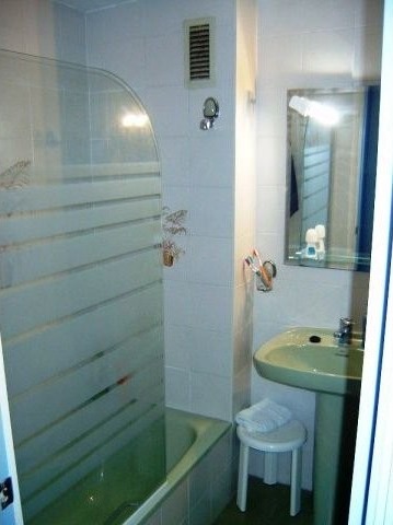 2 Bedrooms - Apartment - Girona - For.. - 2