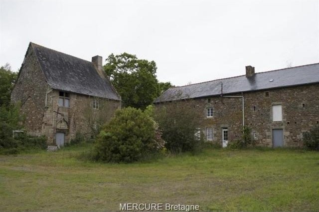 3 bedroom Manor House For Sale: 35190..